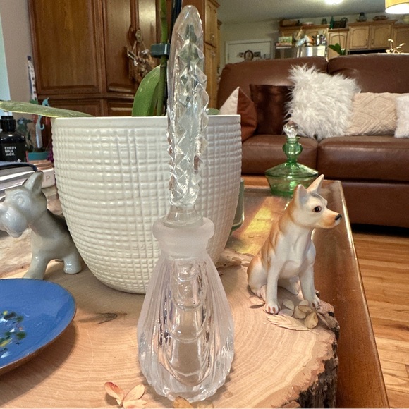 Vintage Irving Rice crystal perfume bottle 6” - Picture 2 of 5